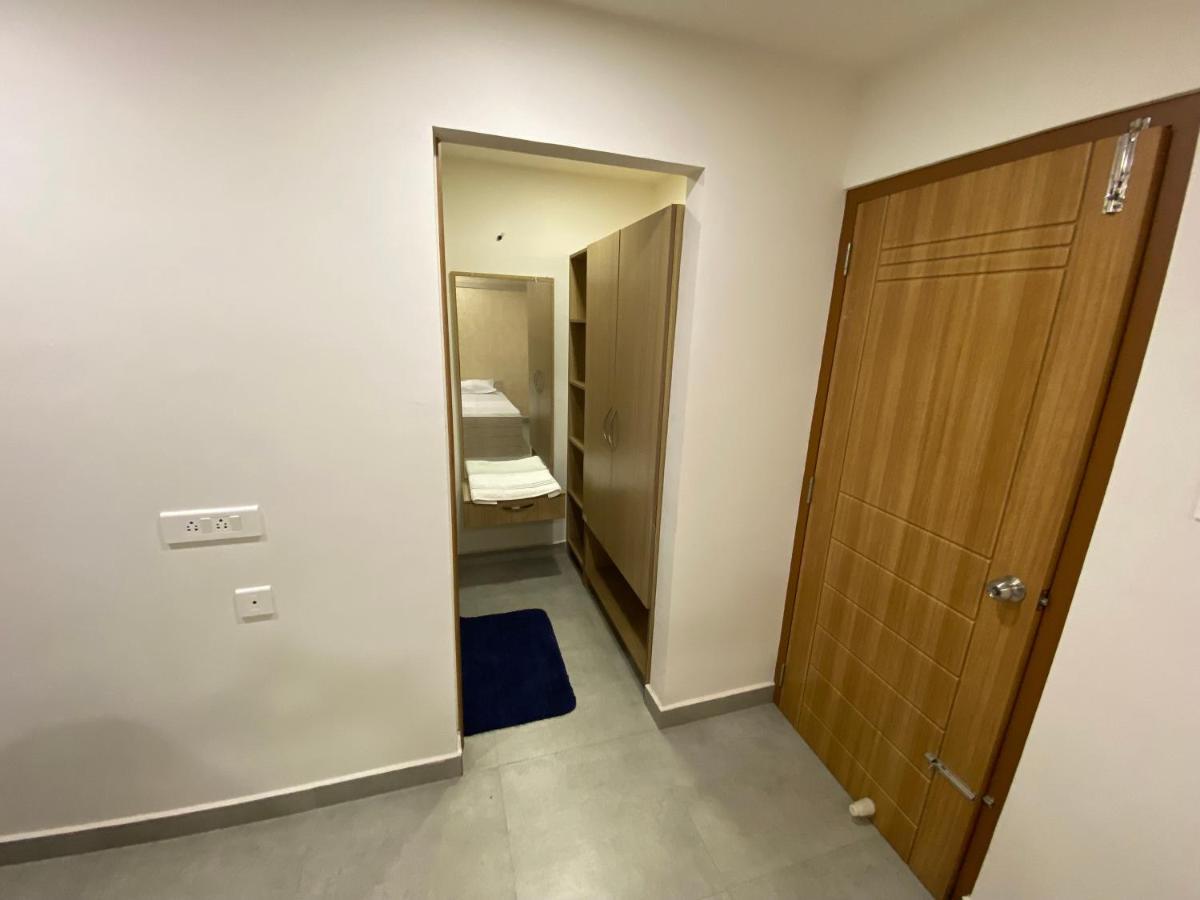 Karippals Inn Коттаям Экстерьер фото