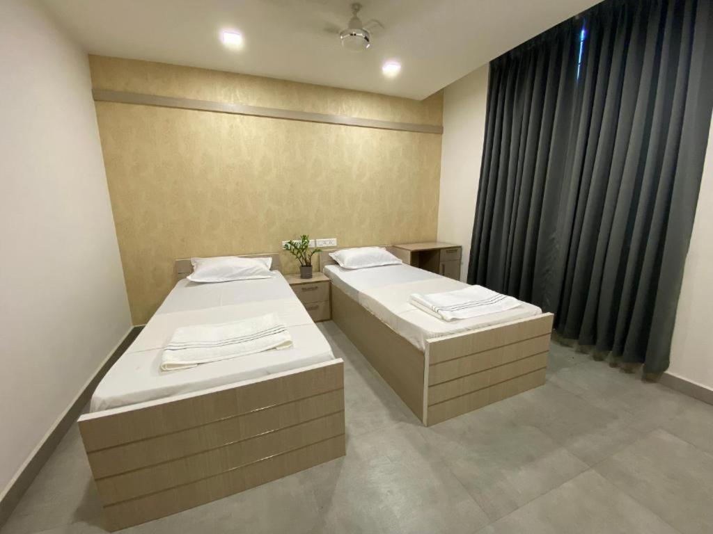 Karippals Inn Коттаям Экстерьер фото